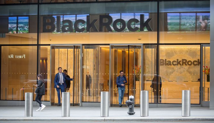 BlackRock leitet Personalabbau vor der erwarteten Bitcoin-ETF-Genehmigung ein